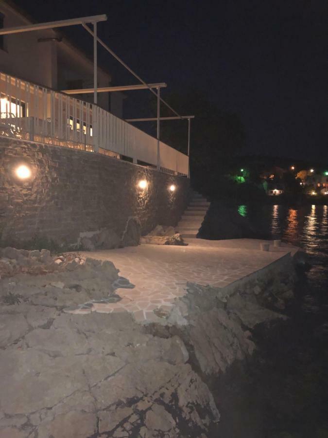 Villa Beline Direct Aan Zee, Verwarmd Zwembad En Sauna Tribanj-Kruscica Exteriér fotografie